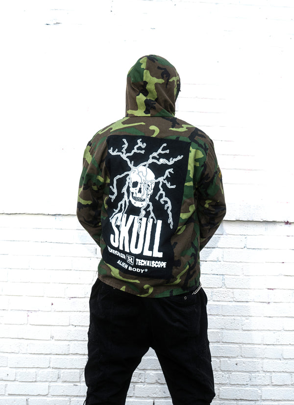 hooded camo "skull" longsleeve