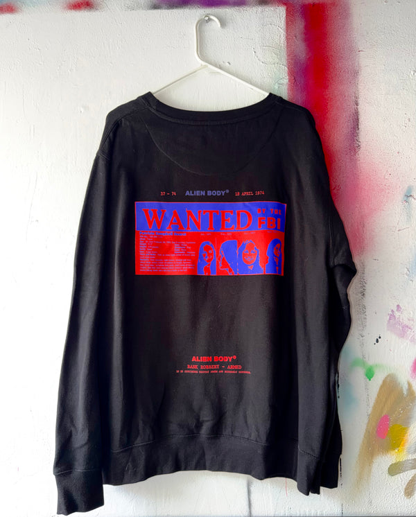 Tania Crewneck sample